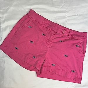 Vineyard Vines embroidered whales shorts
